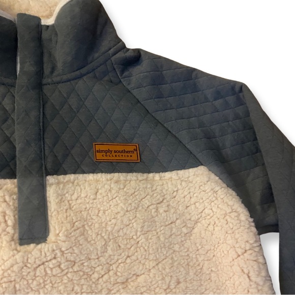 Simply Southern pullover 💙3/$30💙 - Picture 2 of 7